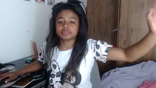 charlott7 online show from 12.16.24