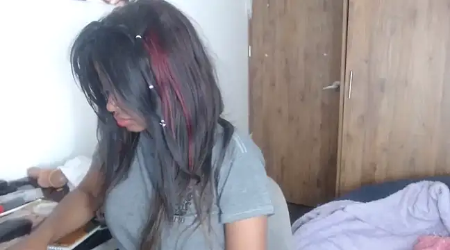 charlott7 online show from 12.17.24