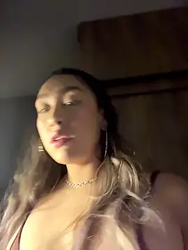 Im sophiie online show from 12.19.25