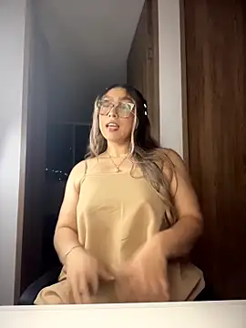 Im sophiie online show from 03.19.26