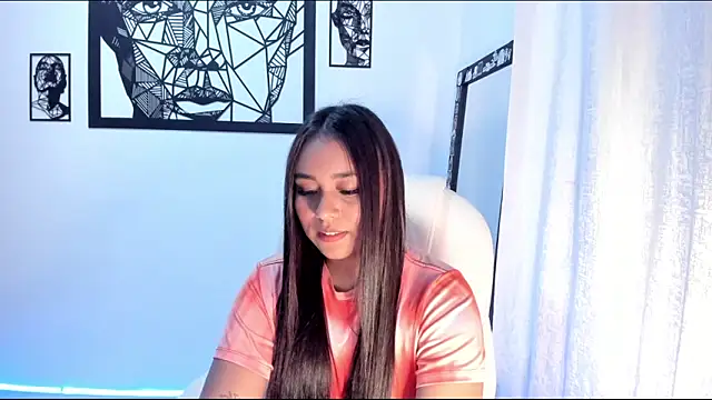 Snapshot of Ciara8 chatting on 02.28.25 Ciara8 online show from 02.28.25