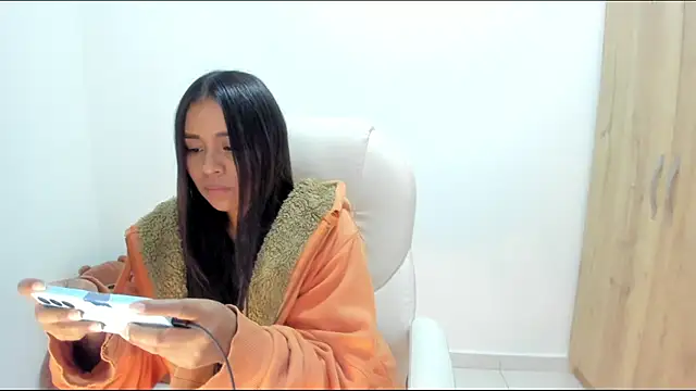 Snapshot of Ciara8 chatting on 01.16.26 Ciara8 online show from 01.16.26