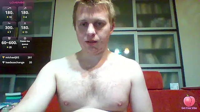 Snapshot of Matttthees chatting on 01.12.25 Matttthees online show from 01.12.25