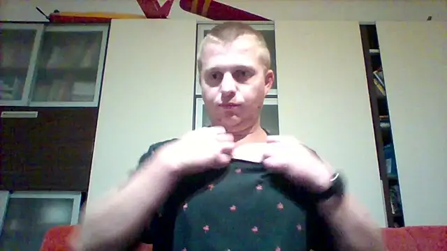 Snapshot of Matttthees chatting on 10.15.25 Matttthees online show from 10.15.25