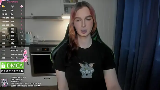 Lee Loo online show from 01.12.25