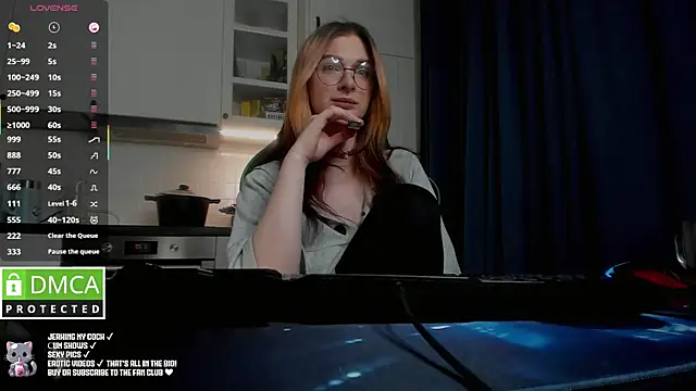 Lee Loo online show from 03.03.25