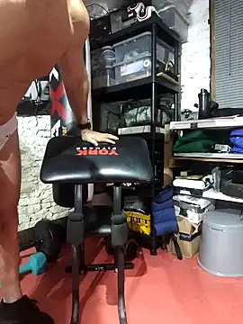 Snapshot of rob2810 chatting on 02.05.26 rob2810 online show from 02.05.26