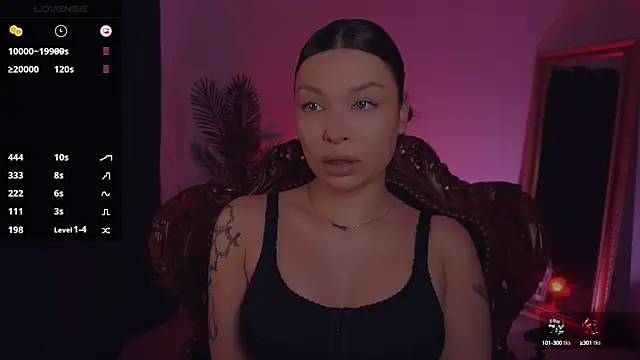 Snapshot of missmerciless chatting on 02.02.25 missmerciless online show from 02.02.25