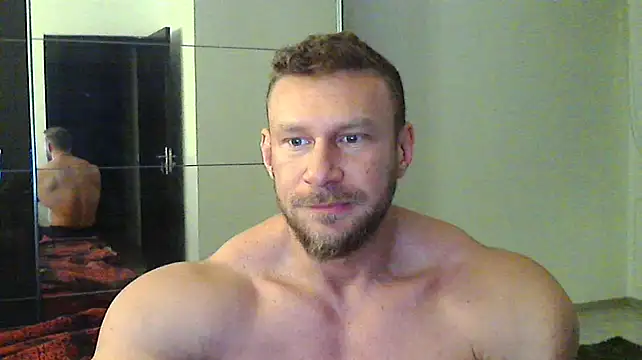 Snapshot of muscularkevin chatting on 12.03.24 muscularkevin online show from 12.03.24