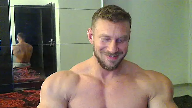 Snapshot of muscularkevin chatting on 12.15.24 muscularkevin online show from 12.15.24