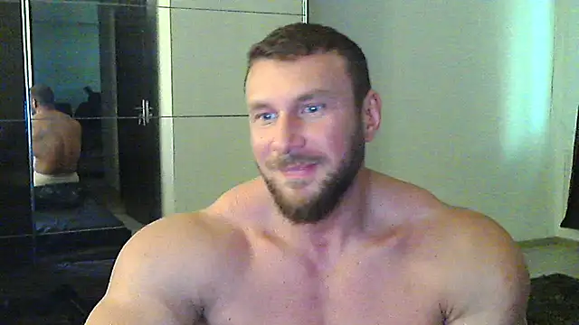 Snapshot of muscularkevin chatting on 10.23.25 muscularkevin online show from 10.23.25