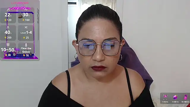 Snapshot of Katha_Marck chatting on 09.19.25 Katha Marck online show from 09.19.25