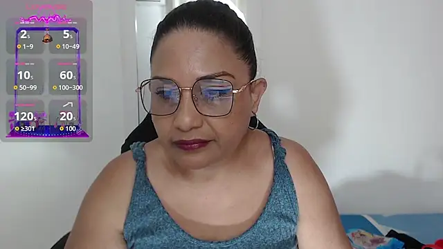 Snapshot of Katha_Marck chatting on 09.22.25 Katha Marck online show from 09.22.25