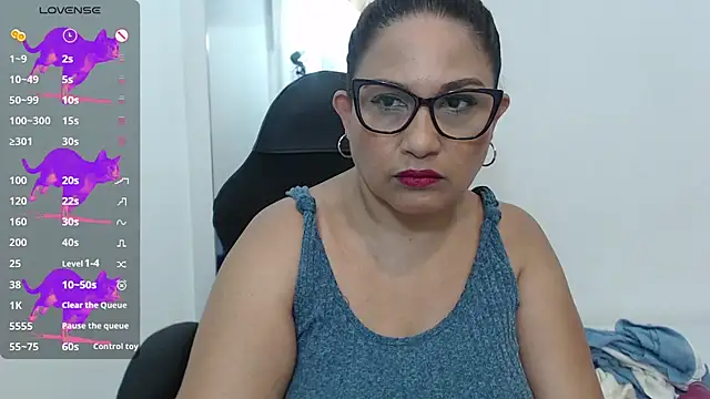 Snapshot of Katha_Marck chatting on 10.24.25 Katha Marck online show from 10.24.25