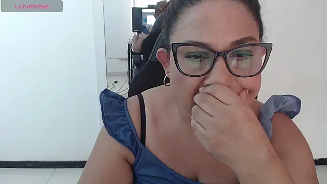 Katha Marck online show from 04.14.26