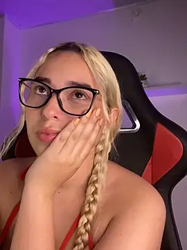 Irisweet  online show from 01.31.25