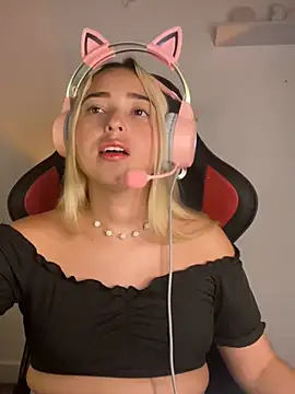 Irisweet  online show from 03.18.25