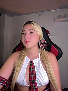 Irisweet  online show from 03.21.25