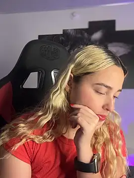 Irisweet  online show from 09.17.25