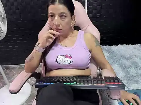 mature sexi40 online show from 10.15.25