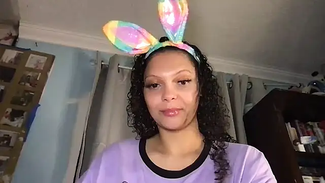 LuLuValenttine101 online show from 04.07.26