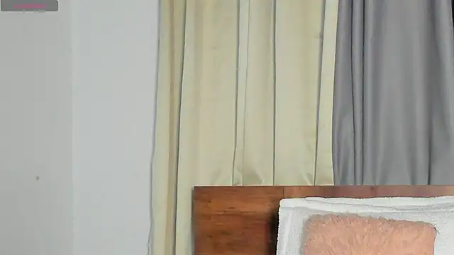 SaraVergara online show from 01.04.25