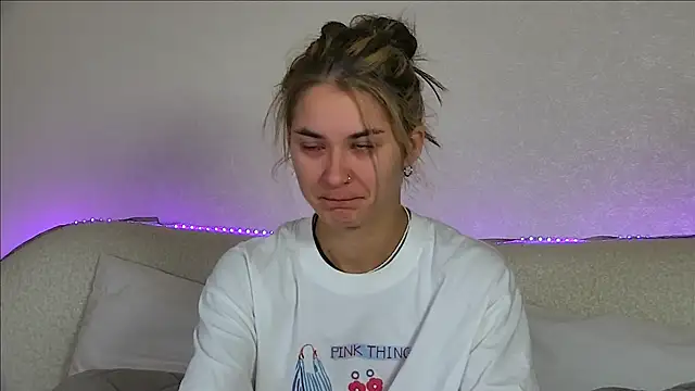 Snapshot of RachelSimpson chatting on 09.16.25 RachelSimpson online show from 09.16.25