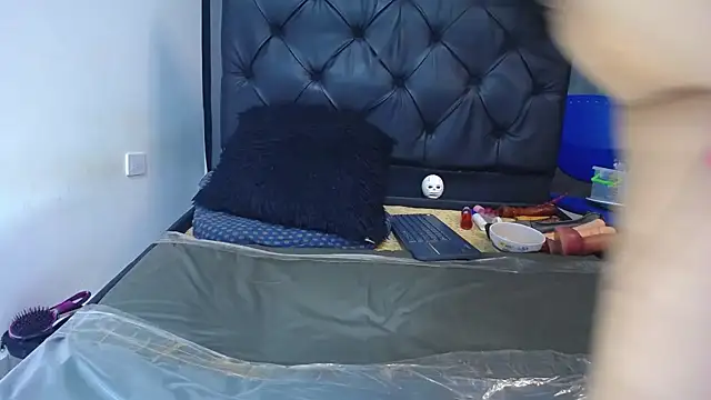 Snapshot of Katty_dirty31 chatting on 01.18.25 Katty dirty31 online show from 01.18.25