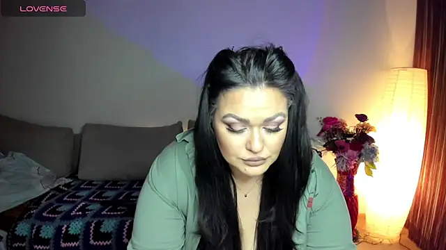 Laura sinner online show from 02.18.25