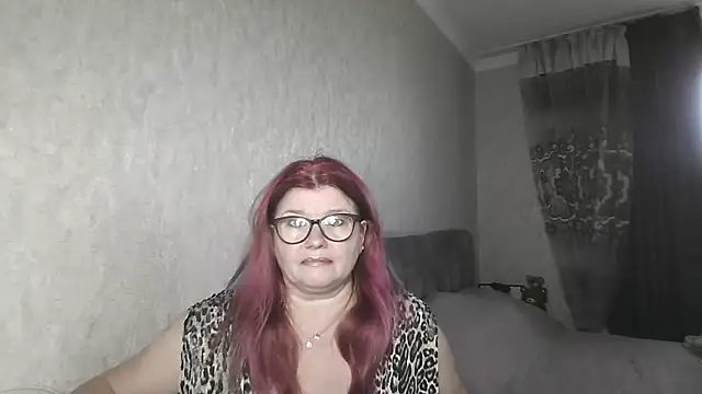 Snapshot of Diana_49 chatting on 06.13.26 Diana 49 online show from 06.13.26