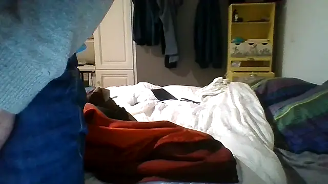 Snapshot of MmaxX004 chatting on 02.22.25 MmaxX004 online show from 02.22.25