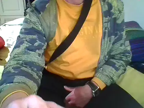 Snapshot of MmaxX004 chatting on 03.02.25 MmaxX004 online show from 03.02.25