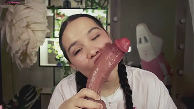 Chery Lady22 online show from 01.25.25