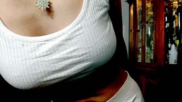 Snapshot of 3littleschoolteens chatting on 09.26.25 3littleschoolteens online show from 09.26.25