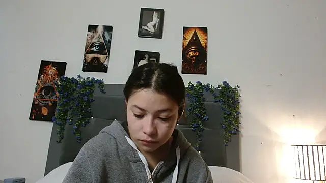 3littleschoolteens online show from 12.22.25