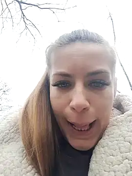 Keli Jessi online show from 02.14.25