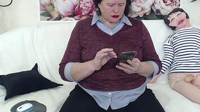 FlaviaSquirts online show from 02.19.25