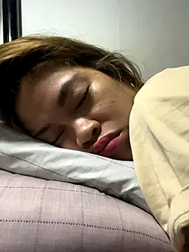 Snapshot of pinay4uwithagoodheart chatting on 10.30.25 pinay4uwithagoodheart online show from 10.30.25