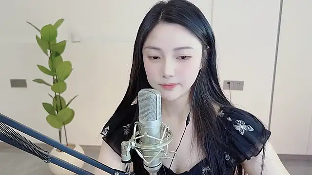 HaagenDazs  online show from 03.04.25