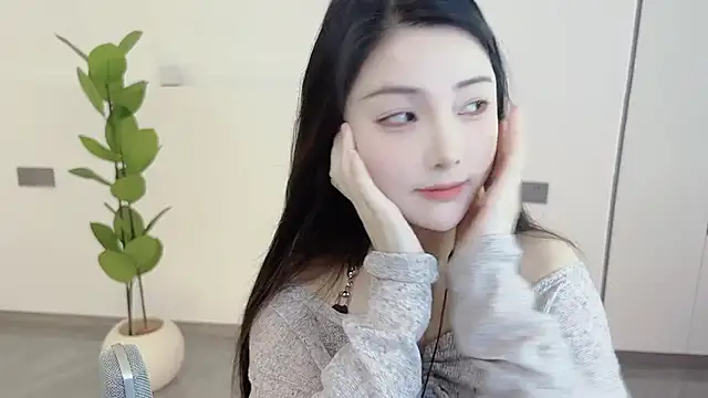 HaagenDazs  online show from 03.05.25