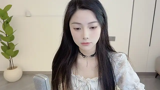 HaagenDazs  online show from 03.13.25