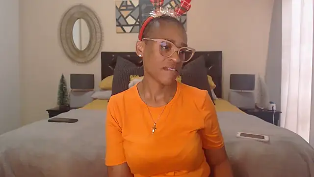 Creamyass22 online show from 12.23.24