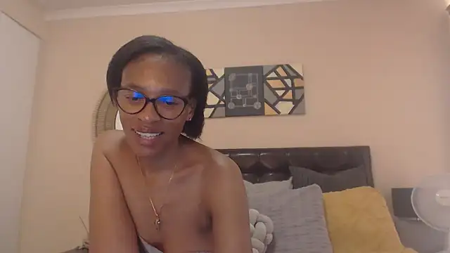 Creamyass22 online show from 02.25.25