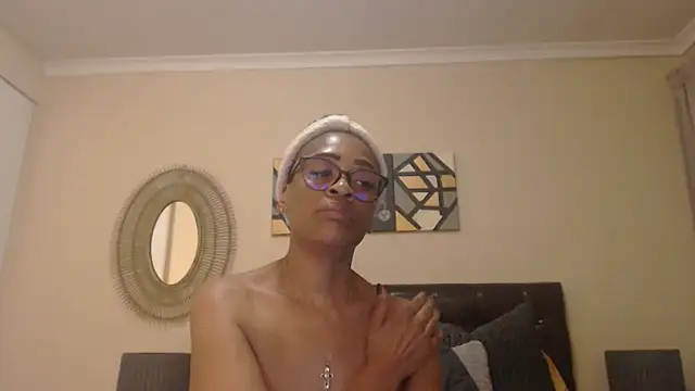 Creamyass22 online show from 03.15.25