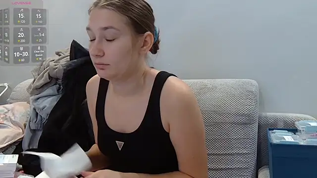 Julvka online show from 01.24.25