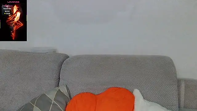 Julvka online show from 09.26.25