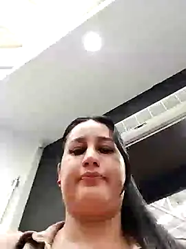 keilymadam online show from 01.29.25