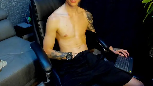 Snapshot of Dmtry6 chatting on 02.27.25 Dmtry6 online show from 02.27.25