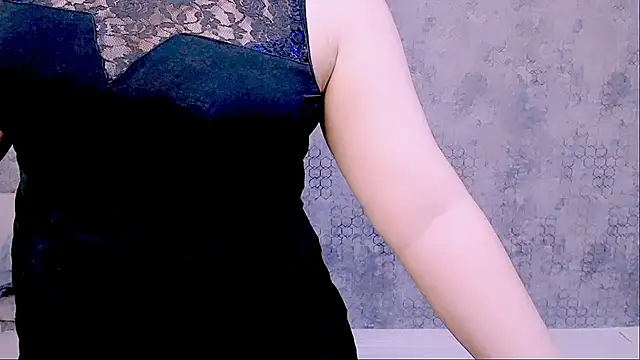 Djullia online show from 02.14.25