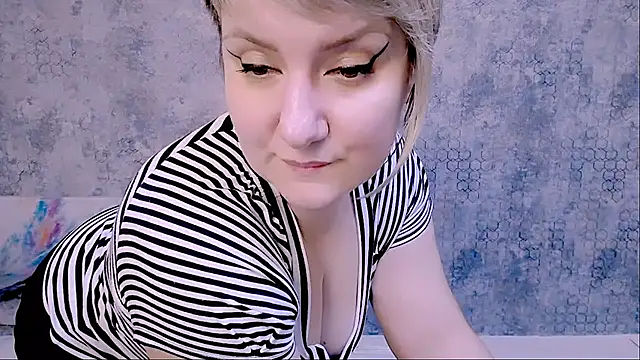 Djullia online show from 03.15.25